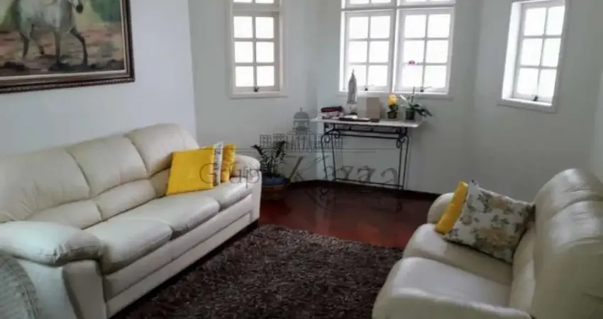 Oportunidade - Casa - Jardim das Industrias - 4 Dormitórios - 250m².