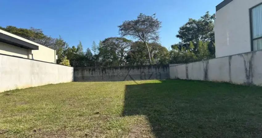 Oportunidade - terreno em condominio - jardim do golfe - condomínio jardim do golfe - 450m².