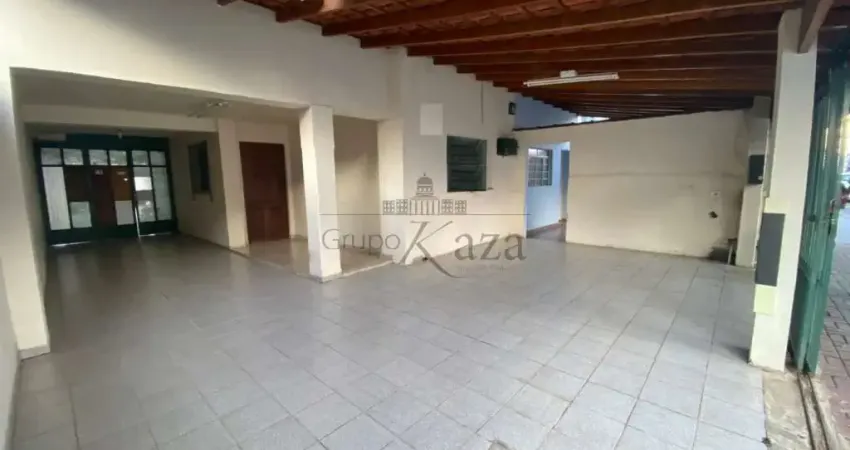 Casa com 7 quartos à venda na Rua Vilaça, 233, Centro, São José dos Campos