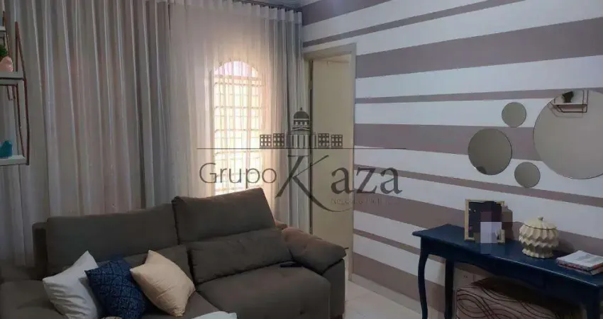 Casa com 3 quartos à venda na Rua São Mateus, Jardim São Judas Tadeu, São José dos Campos