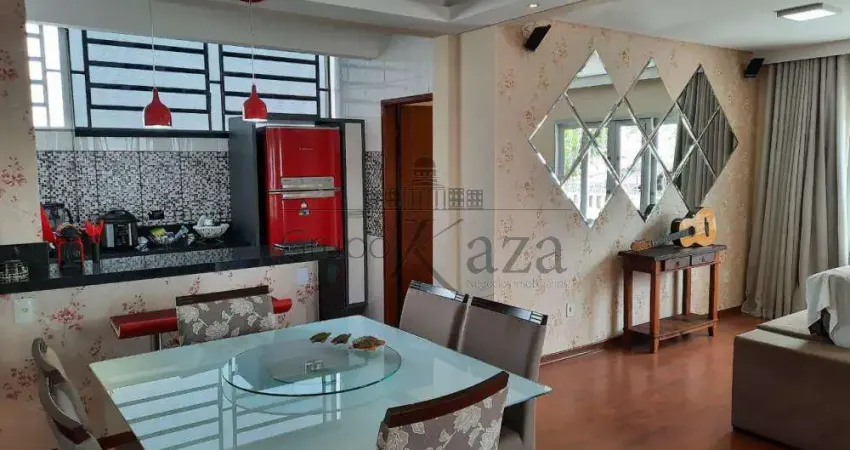 Casa com 3 quartos à venda na Rua Leão, Jardim Satélite, São José dos Campos