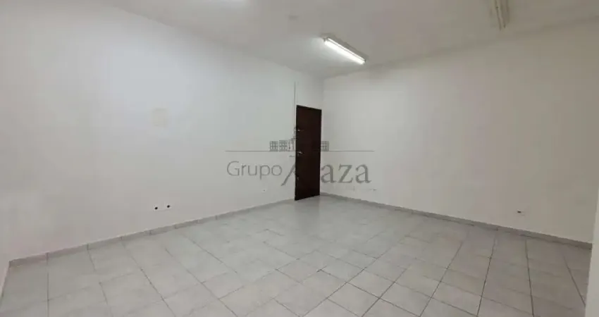 Sala comercial para alugar na Rua Vilaça, Centro, São José dos Campos