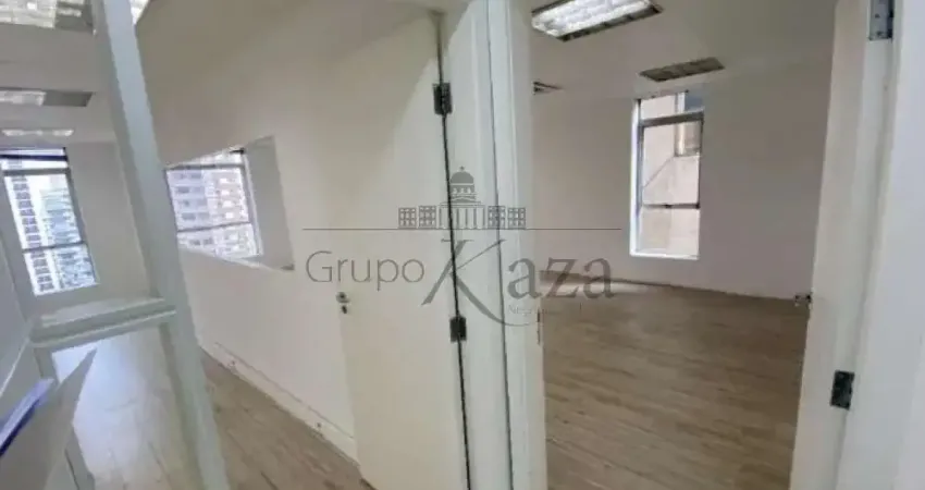 Sala comercial para alugar na Avenida Paulista de 611 a 1045 - lado ímpar, Bela Vista, São Paulo