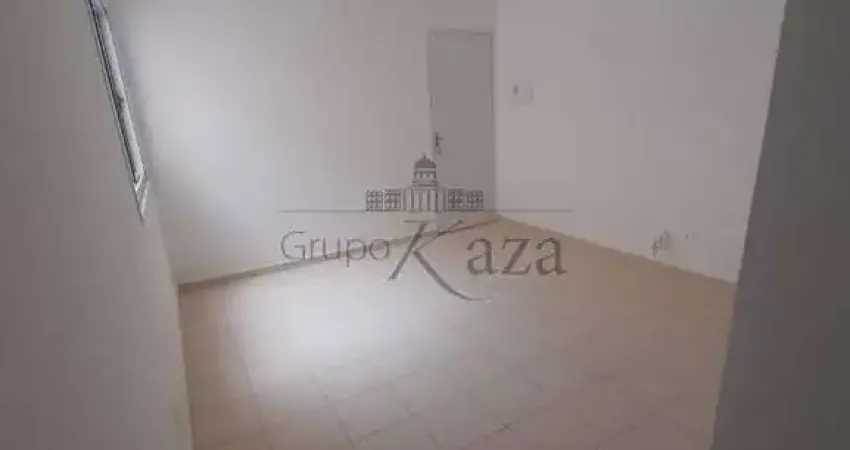 Oportunidade - Apartamento - Jardim Santa Hermínia - Condomínio Residencial Bom Retiro 1 - 2 Dormitórios - 49m².