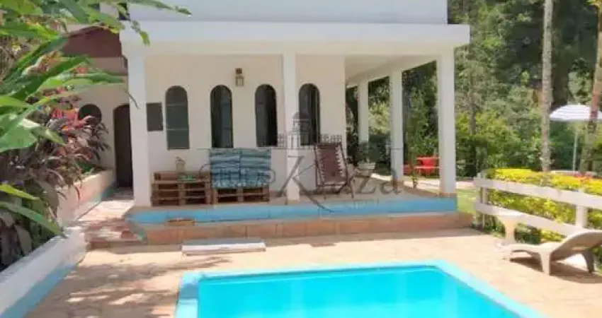 Sítio escriturado - 30.000m² - santa isabel - bairro pouso alegre - 5 dormitórios.