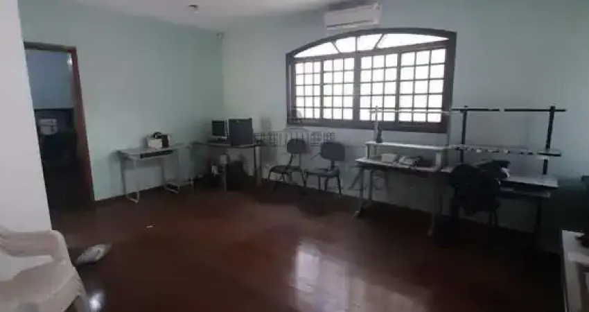 Casa - comercial - residencial - parque industrial - 4 dormitórios - 200m².