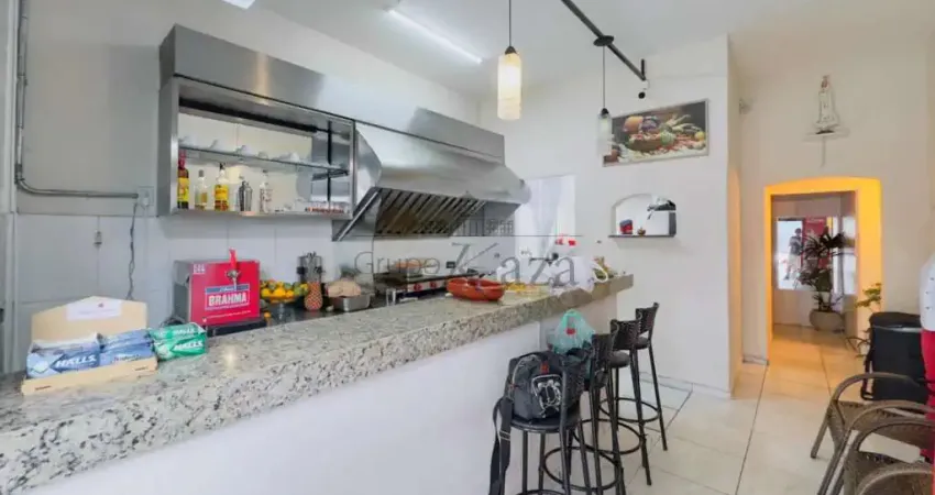 Ponto comercial - bosque dos eucaliptos - 312,50m² - estuda permuta.