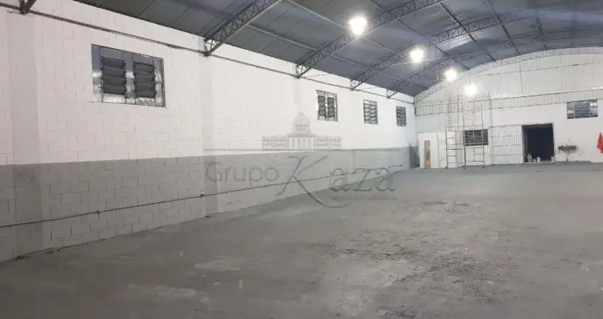 Galpão Industrial - Comercial - Rio Comprido - Jacareí - 740m².