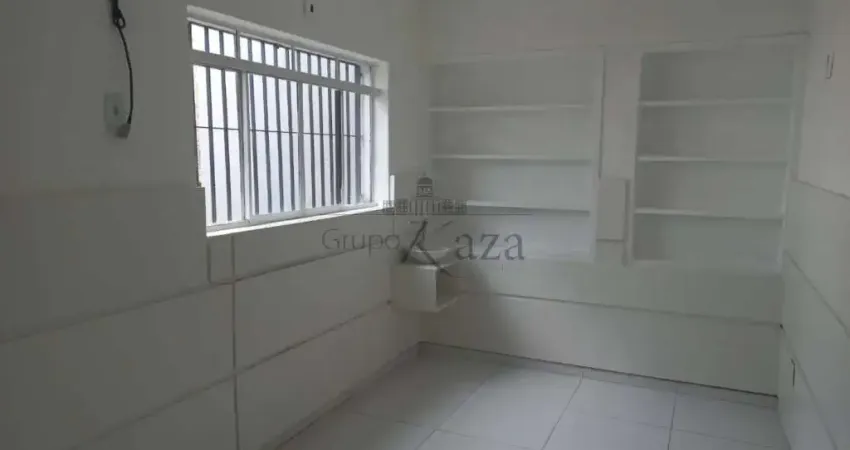 Sala comercial para alugar na Rua Leonor Chaves Dias, Centro, Jacareí