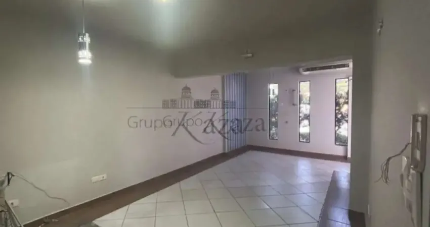 Oportunidade - casa comercial - centro - jacareí - 3 dormitórios - 109,14m².