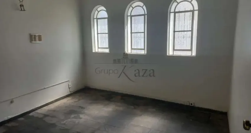 Casa comercial para alugar na Rua José Bonifácio, Centro, Jacareí