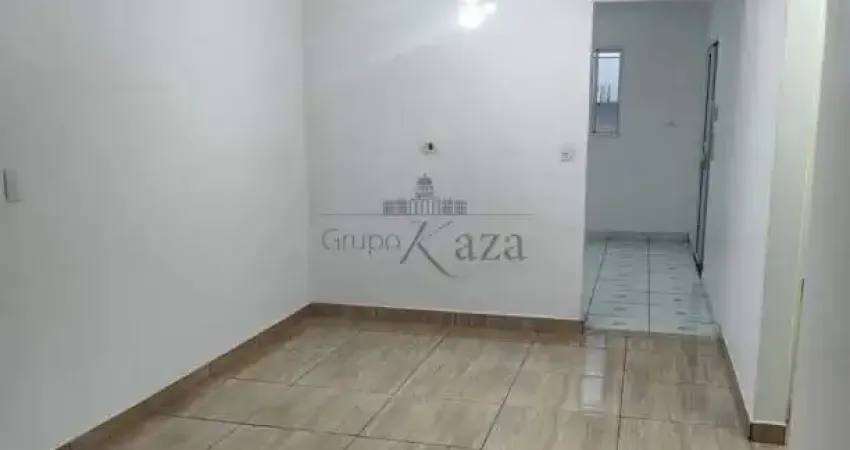 Oportunidade - casa em condomínio - condomínio bosque das aroeiras - jardim paraíso - 2 quartos - 120m².