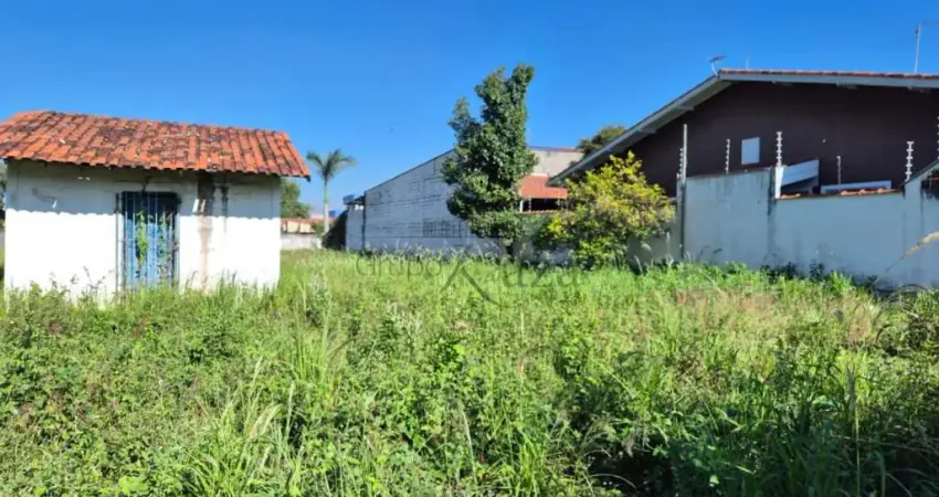 Terreno à venda na Rua Nossa Senhora Aparecida, 526, Vila Pinheiro, Jacareí