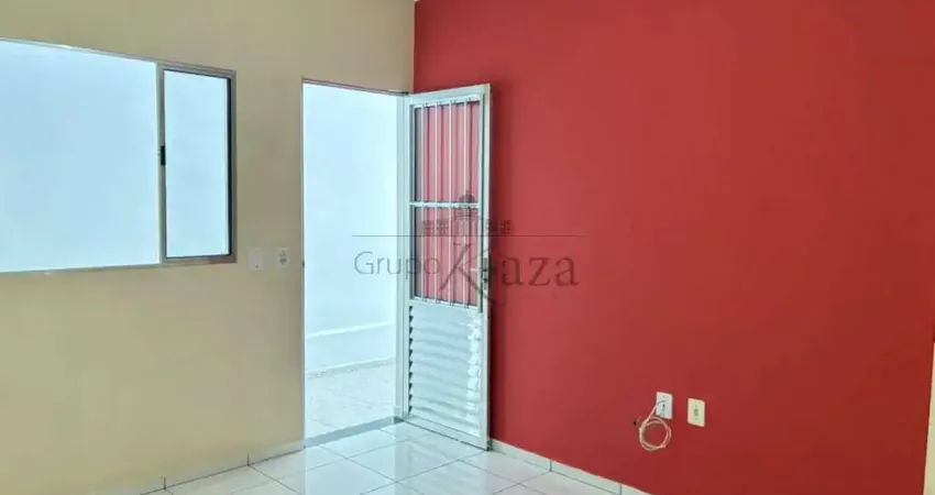 Oportunidade - casa - jardim sant`anna do pedregulho - jacareí - 2 dormitórios - 65m².