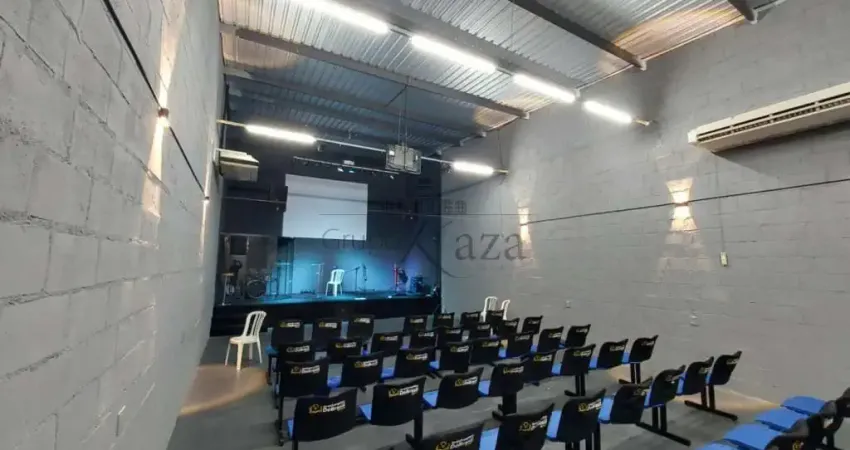 Oportunidade - galpão comercial - parque dos príncipes - jacareí - 196m².