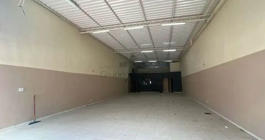 Oportunidade - Galpão Comercial - Villa Branca - Jacareí - 224m².