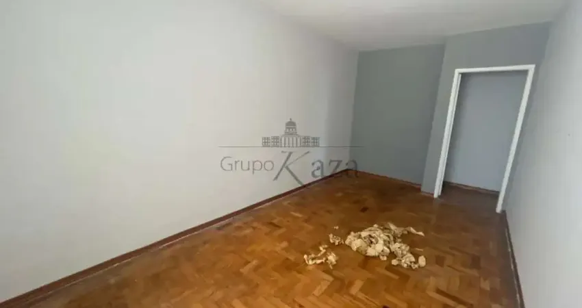 Oportunidade - Casa - Jardim das Industrias - Jacareí - 3 Dormitórios - 150m².