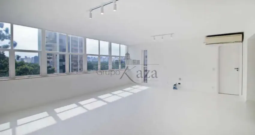 Apartamento com 3 quartos para alugar na Rua André Fernandes, 522085, Itaim Bibi, São Paulo