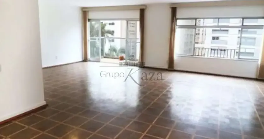 Apartamento com 3 quartos para alugar na Rua Doutor Renato Paes de Barros, 532282, Itaim Bibi, São Paulo