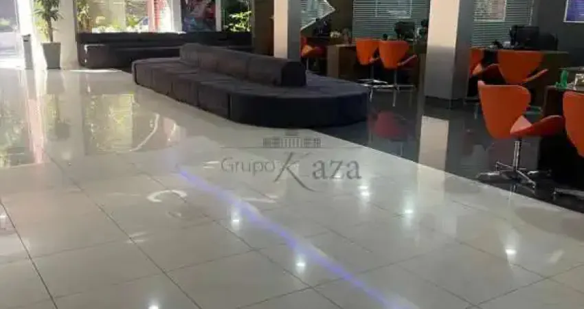 Casa com 8 quartos para alugar na Rua do Estilo Barroco, 54288, Chácara Santo Antônio, São Paulo