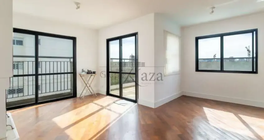 Cobertura com 3 quartos para alugar na Alameda dos Aicás, 522688, Moema, São Paulo