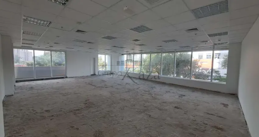 Prédio para alugar na Rua Guaraiúva, 512187/135, Brooklin, São Paulo