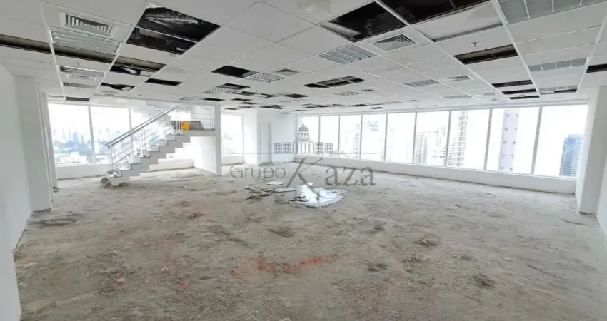 Prédio para alugar na Rua Guaraiúva, 512187/135, Brooklin, São Paulo