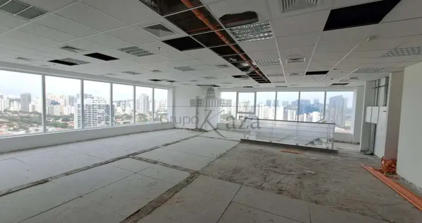 Prédio para alugar na Rua Guaraiúva, 512187/135, Brooklin, São Paulo