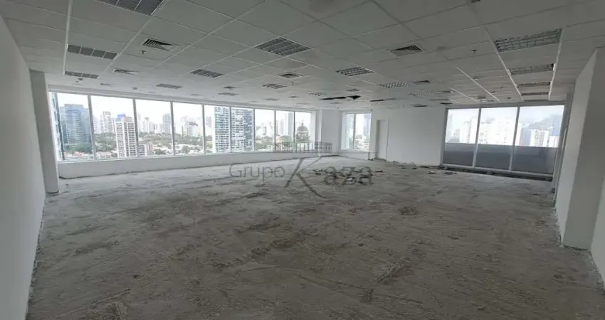 Prédio para alugar na Rua Guaraiúva, 512187/135, Brooklin, São Paulo