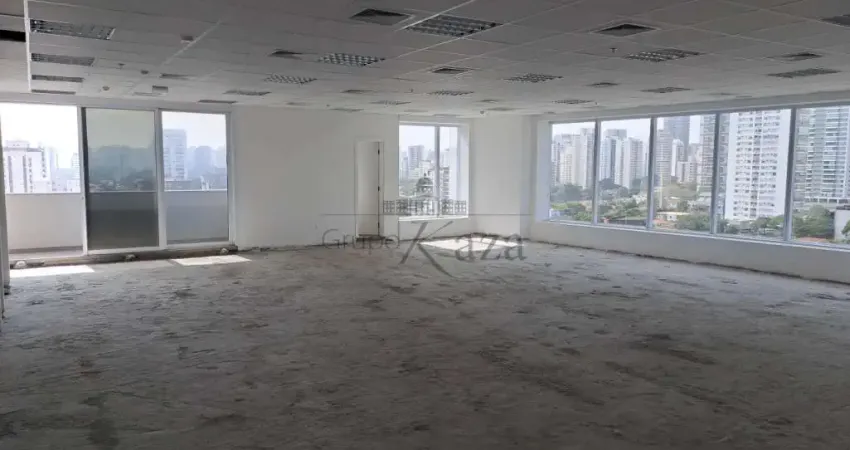 Prédio para alugar na Rua Guaraiúva, 512187/135, Brooklin, São Paulo