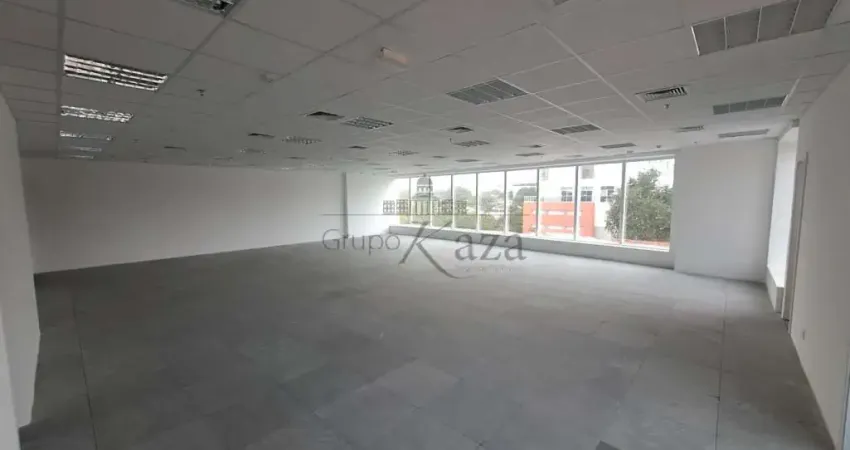 Prédio para alugar na Rua Guaraiúva, 512187/135, Brooklin, São Paulo