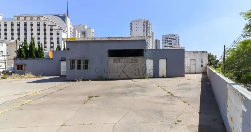 Terreno comercial para alugar na Rua Vieira de Morais, 5220855, Campo Belo, São Paulo