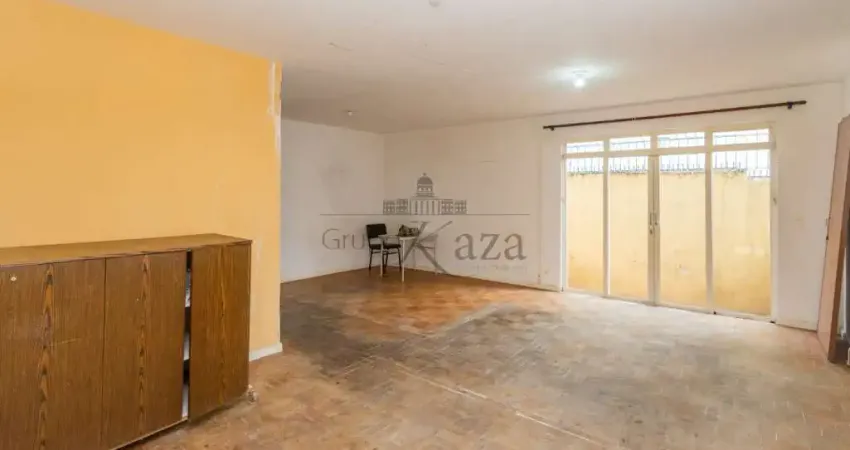 Casa com 3 quartos para alugar na Rua Panapoi, 512886, Campo Belo, São Paulo