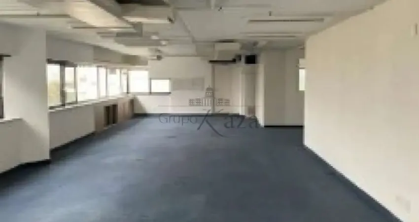 Prédio para alugar na Rua Arandu, 522881, Brooklin Paulista, São Paulo