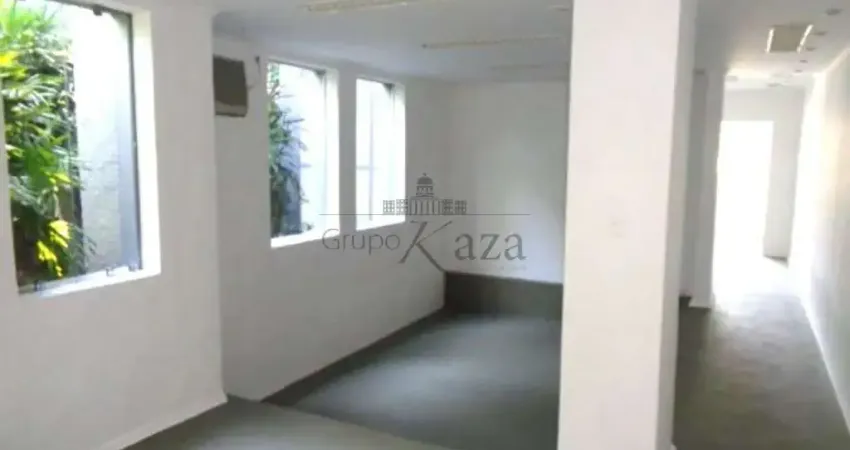 Casa comercial para alugar na Rua Groenlândia, 5129843, Jardim América, São Paulo