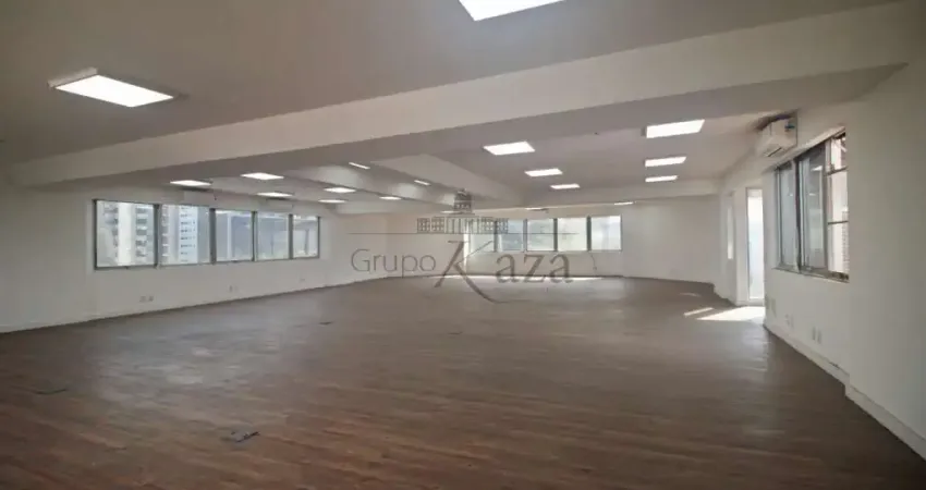 Prédio para alugar na Avenida Engenheiro Luiz Carlos Berrini, 582081, Brooklin, São Paulo