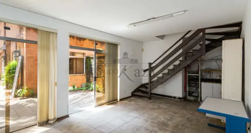Casa com 4 quartos para alugar na Rua Marechal Bitencourt, 522481, Jardim Paulista, São Paulo
