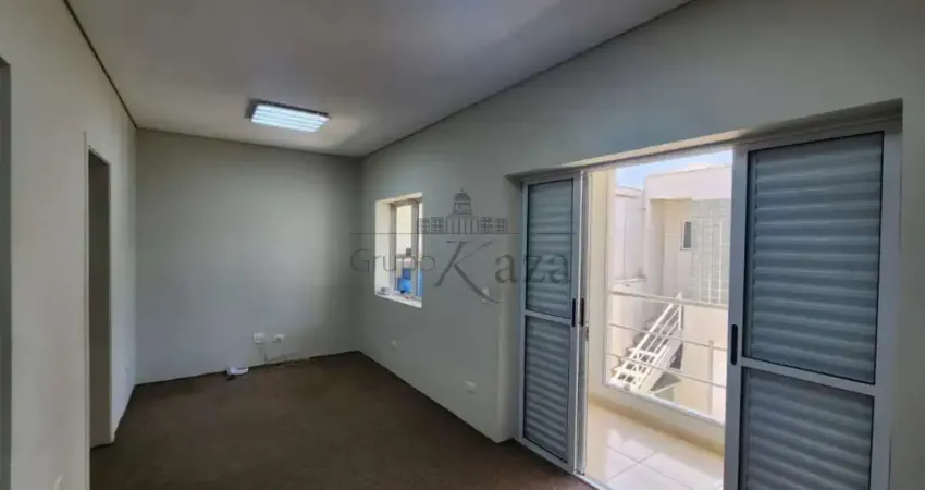 Sobrado comecial ou residencial - lapa - 5 banheiros - 8 salas - 180m²