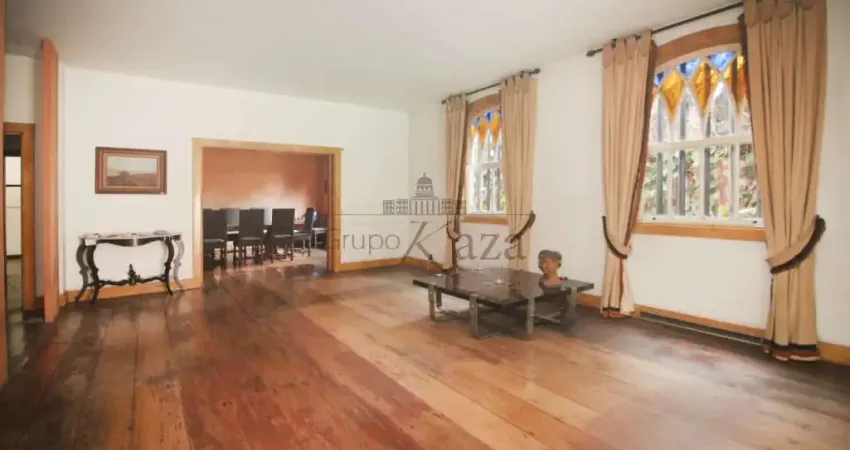 Sobrado - alto de pinheiros - 4 dormitórios - 1 suíte - 1600m².