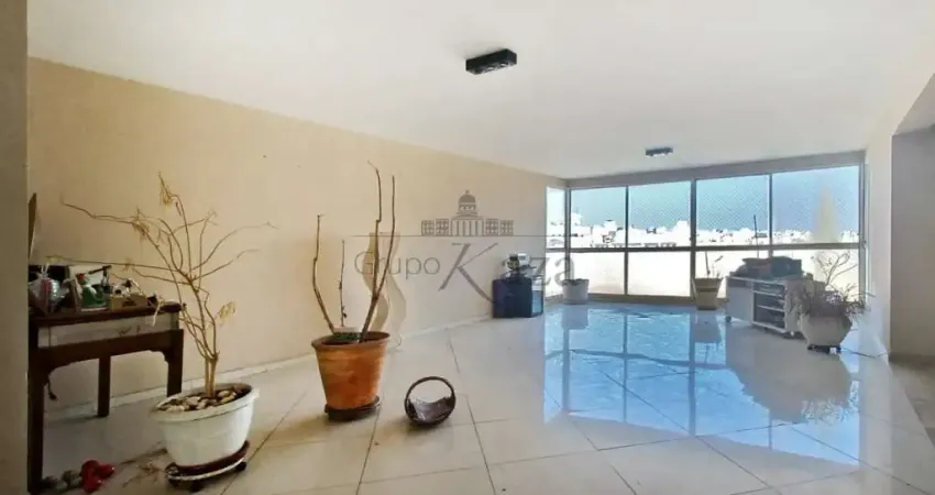 Apartamento com 3 quartos à venda na Rua Oscar Freire, 5120885, Jardim América, São Paulo