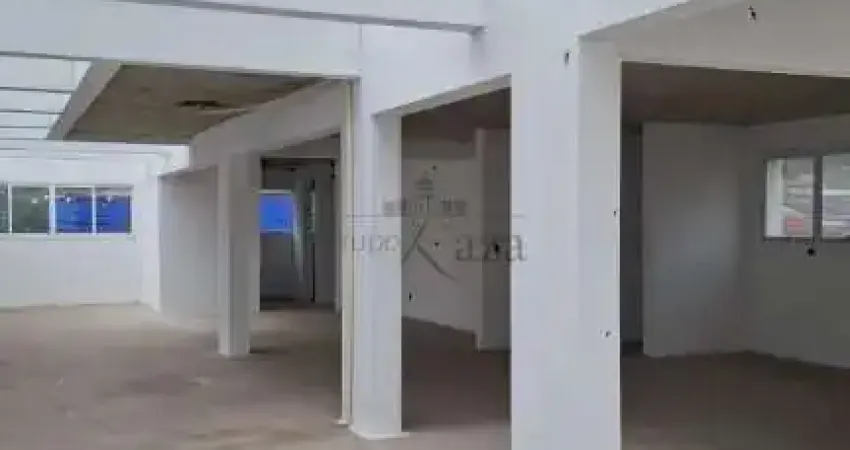 Prédio à venda na Rua Natingui, 572282, Alto de Pinheiros, São Paulo