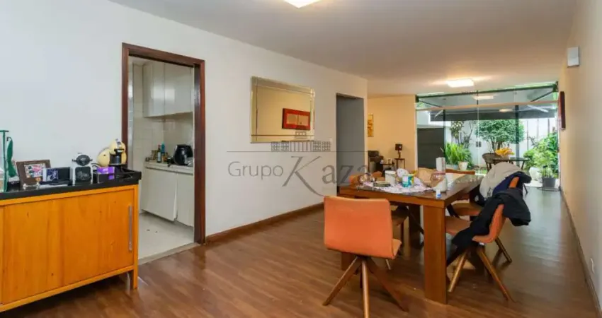 Casa com 3 quartos à venda na Rua São José, 562487, Alto da Boa Vista, São Paulo