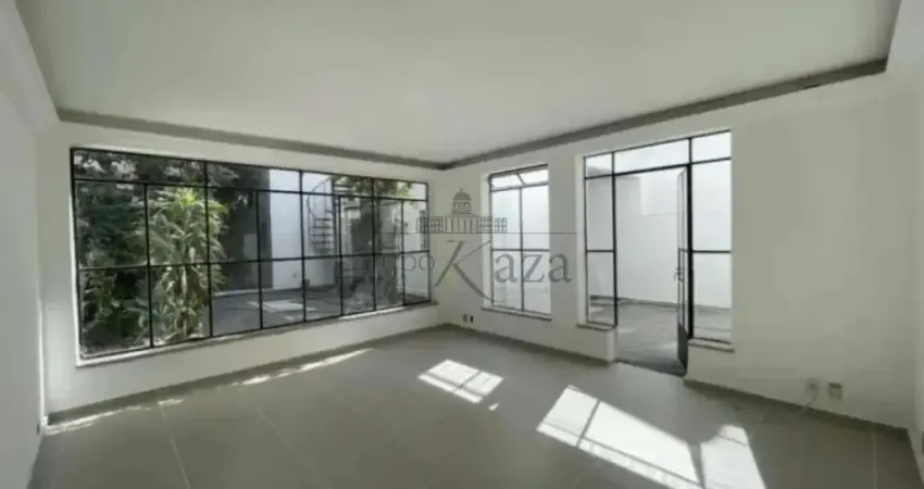 Casa com 4 quartos à venda na Rua das Azaléas, 54208, Mirandópolis, São Paulo