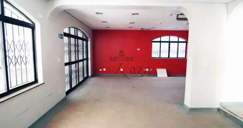 Casa com 6 quartos à venda na Rua Filinto de Almeida, 54228, Jardim das Bandeiras, São Paulo