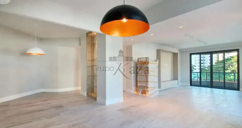 Apartamento com 4 quartos à venda na Rua Inhambú, 532980, Moema, São Paulo