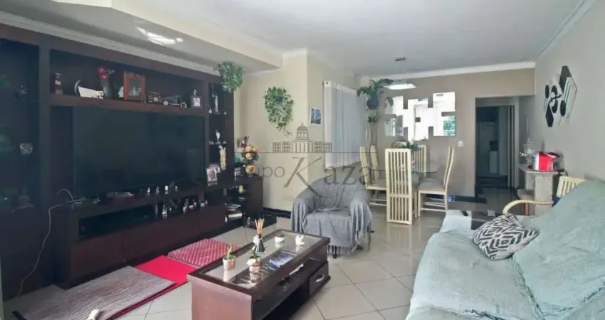 Casa com 4 quartos à venda na Rua Itapiru, 522980, Saúde, São Paulo