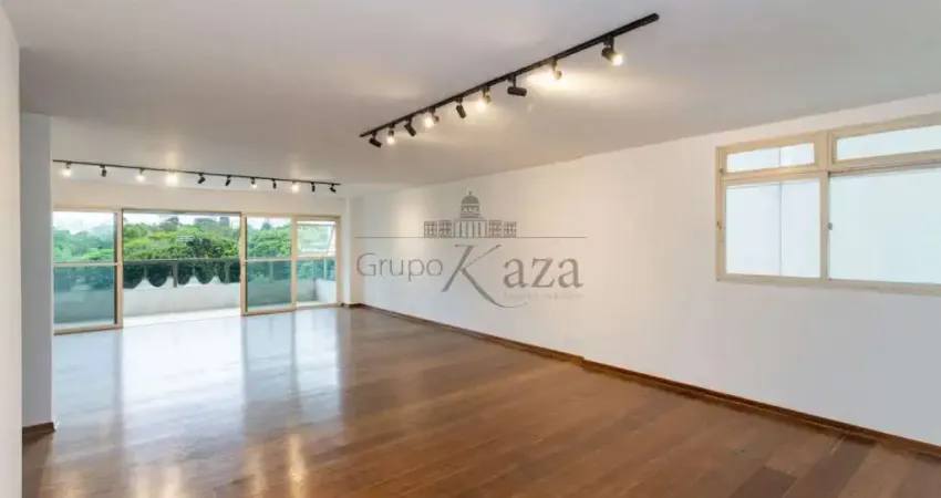 Apartamento com 4 quartos para alugar na Rua Hans Nobiling, 512789, Jardim Europa, São Paulo