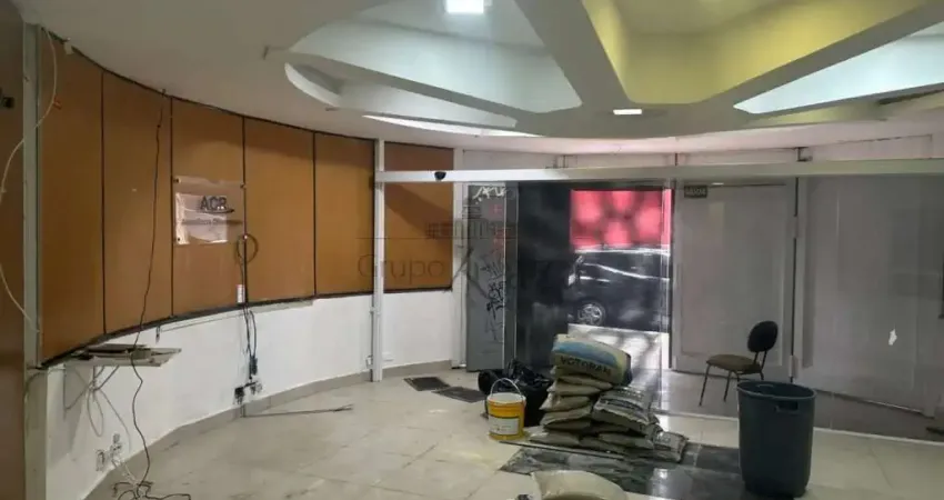 Prédio para alugar na Avenida Pedroso de Morais, 582289, Pinheiros, São Paulo