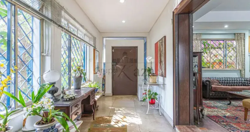 Casa com 5 quartos à venda na Rua Agrário de Sousa, 55258, Jardim Paulistano, São Paulo