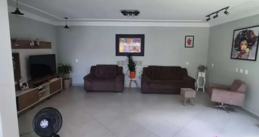 Oportunidade - casa térrea - bosque dos eucaliptos - 3 dormitórios - 190m².